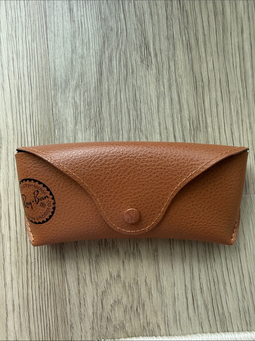 Ray-Ban Brown Leather Sunglasses Case